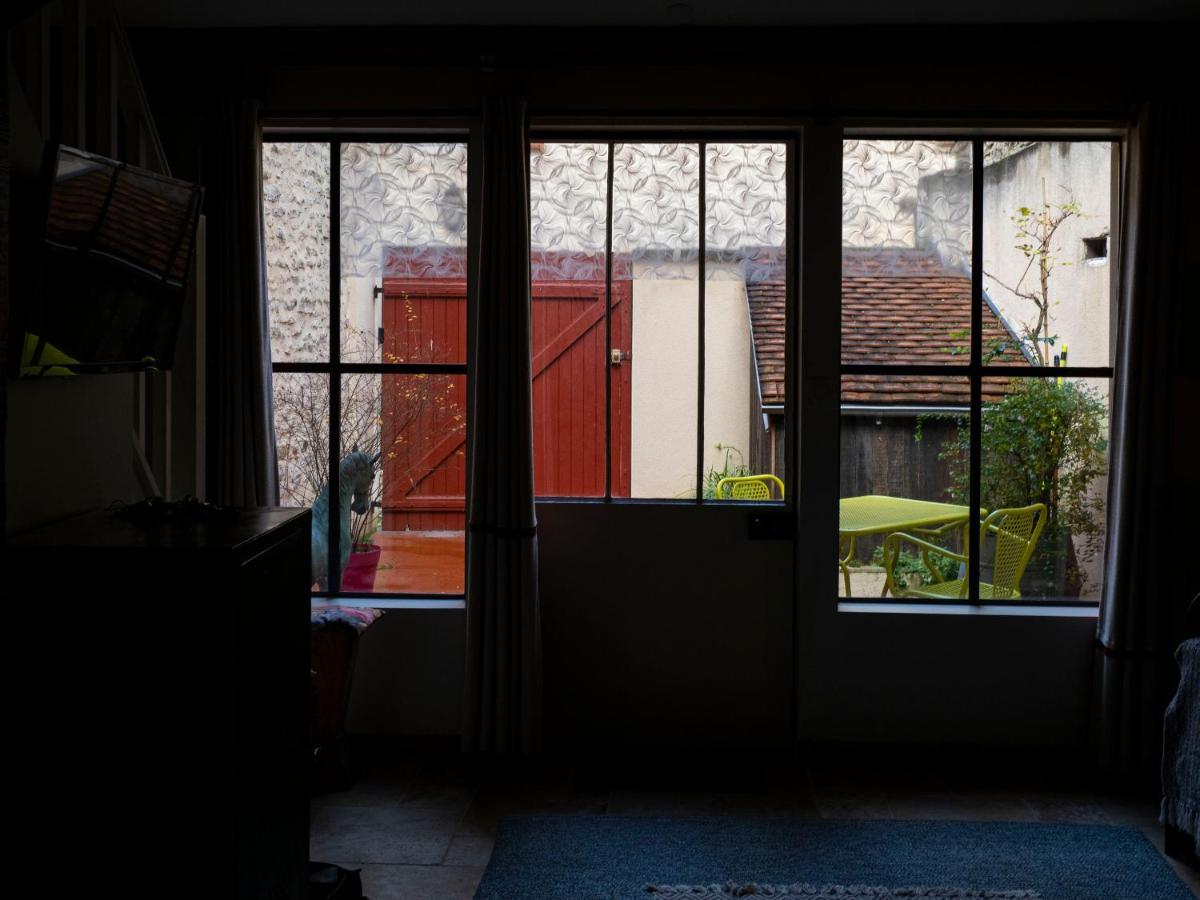 Voyage… Villa Noyers-sur-Serein Buitenkant foto