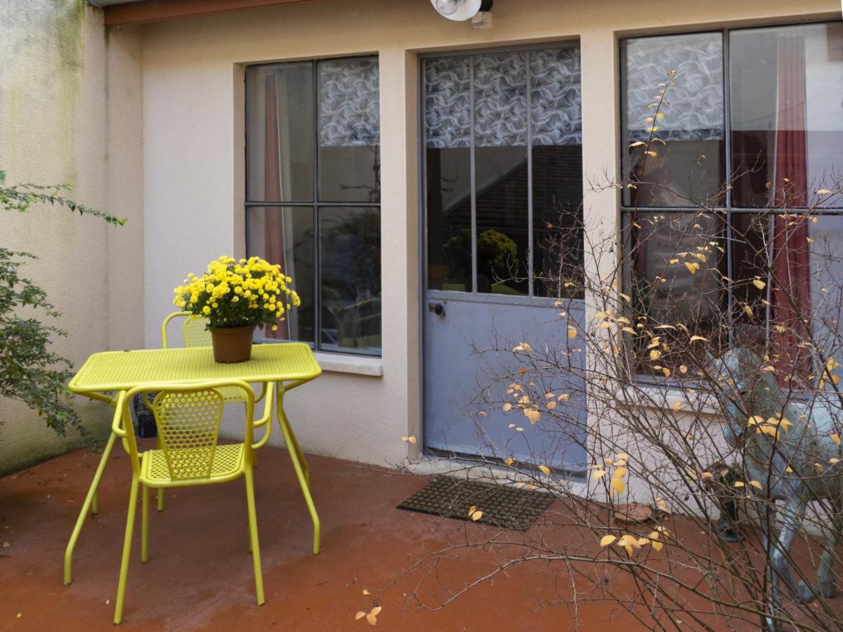 Voyage… Villa Noyers-sur-Serein Buitenkant foto